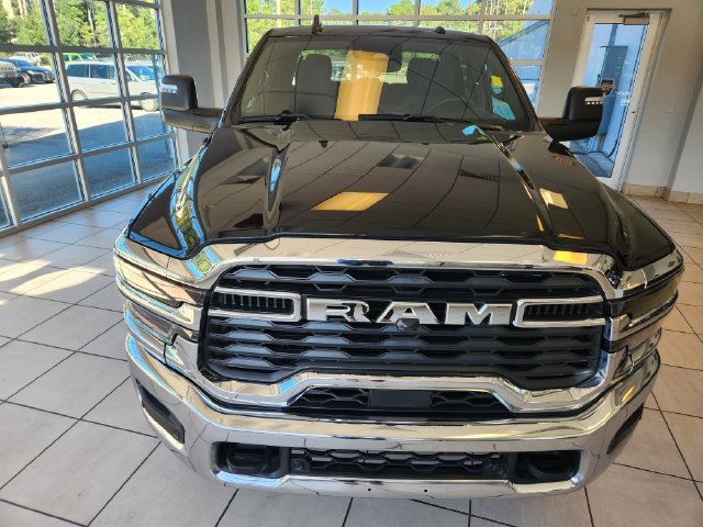 Used 2025 RAM 2500 Big Horn AWD/4WD image 5