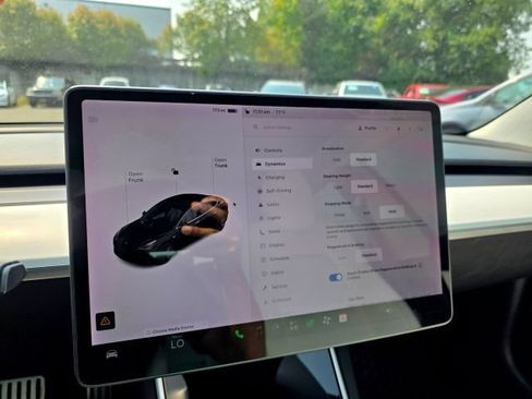 Used 2019 Tesla Model 3 RWD image 44