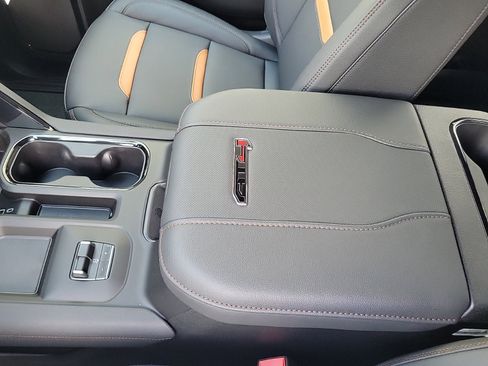 New 2026 GMC Sierra 2500 AT4 w/ AT4 Premium Plus Package image 20