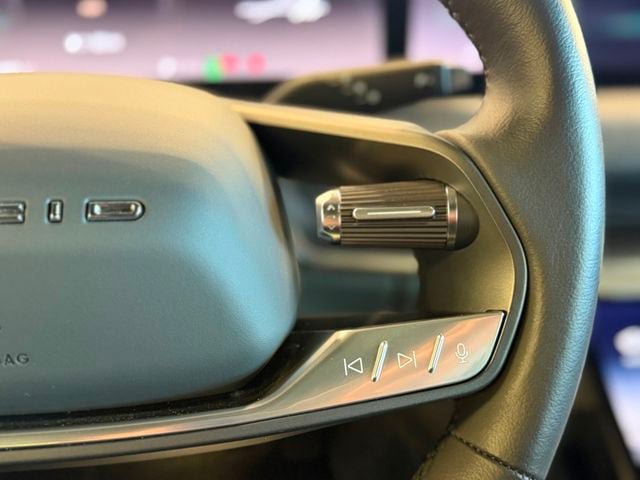 Used 2025 Lucid Air Touring AWD/4WD image 21