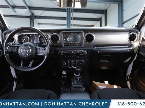 Used 2020 Jeep Gladiator Sport w/ Quick Order Package 24S AWD/4WD image 5