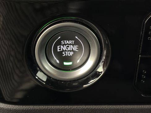 Used 2024 GMC Sierra 1500 Elevation w/ LPO, Elevation Black Package AWD/4WD image 27