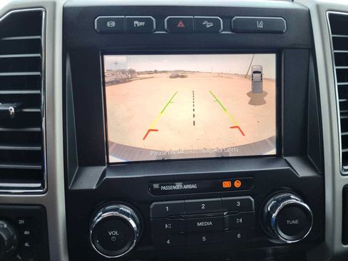 Used 2020 Ford F350 Lariat w/ Lariat Ultimate Package AWD/4WD image 31