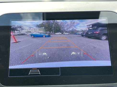 Used 2024 Chevrolet Malibu LT image 23