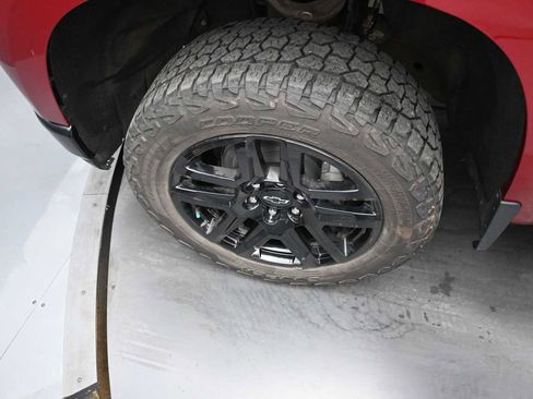 Used 2021 Chevrolet Silverado 1500 Custom Trail Boss image 8