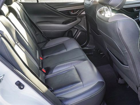 Used 2022 Subaru Outback Onyx Edition XT image 13