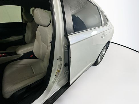 Used 2023 Honda Accord LX image 12