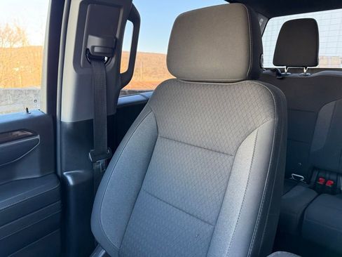 Used 2025 Chevrolet Silverado 1500 LT image 21