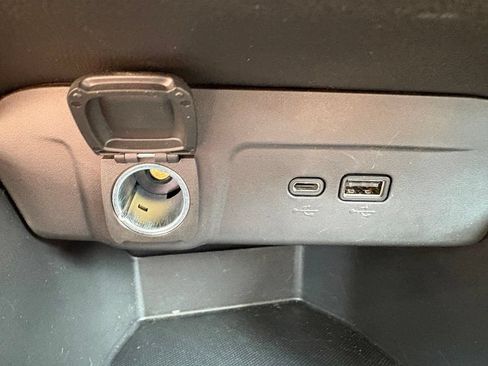 Used 2024 Chevrolet Trax LS FWD image 22