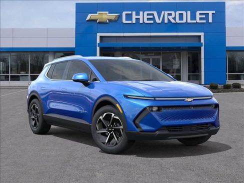 New 2026 Chevrolet Equinox EV LT FWD image 7