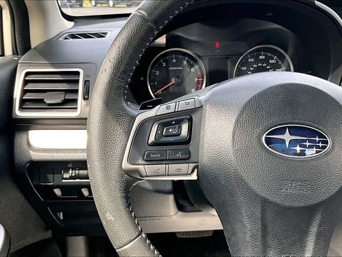 Used 2015 Subaru Impreza 2.0i Premium AWD/4WD image 18