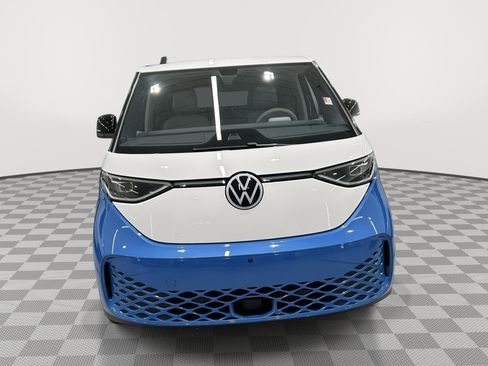 Used 2025 Volkswagen ID. Buzz 1st Edition image 21