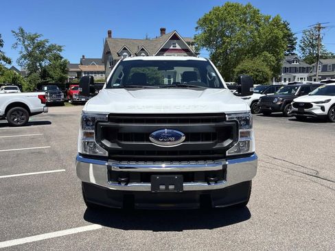 Used 2022 Ford F250 XL w/ Power Equipment Group AWD/4WD image 2