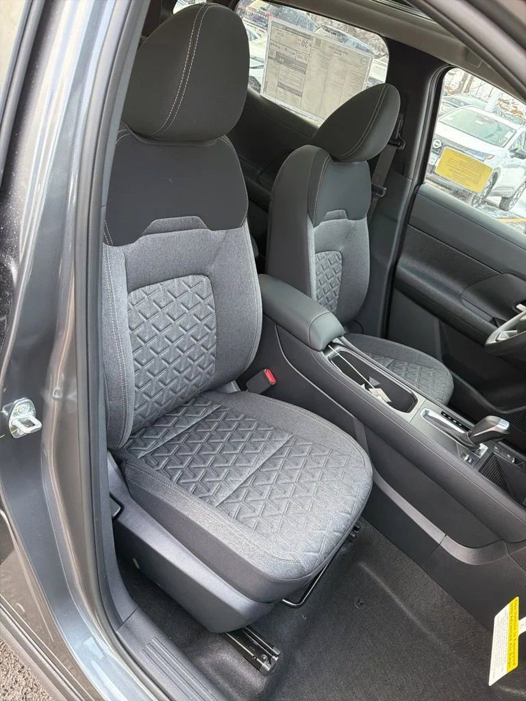Used 2026 Nissan Kicks SV w/ Cold Weather Package AWD/4WD image 23