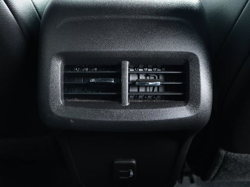 Used 2024 Chevrolet Equinox RS FWD image 28