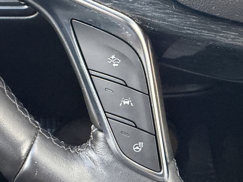 Used 2022 Cadillac XT5 Premium Luxury image 13