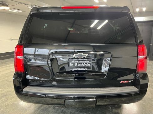 Used 2020 Chevrolet Suburban LT image 7