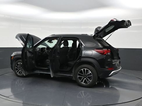 Used 2025 Chevrolet TrailBlazer LT w/ Driver Confidence Package FWD image 31