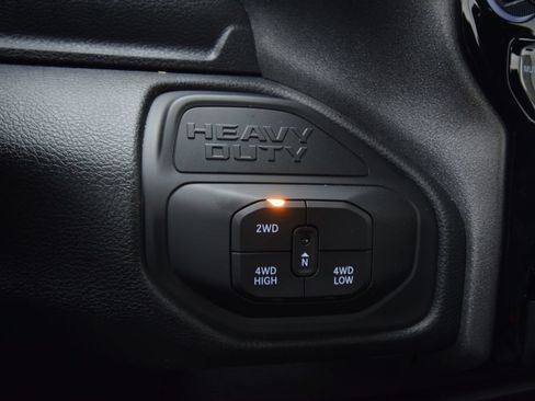 New 2026 RAM 2500 Tradesman AWD/4WD image 23