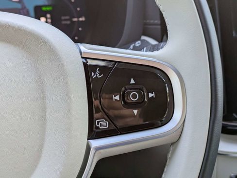 New 2026 Volvo XC60 T8 Ultra w/ Protection Package Premier AWD/4WD image 28