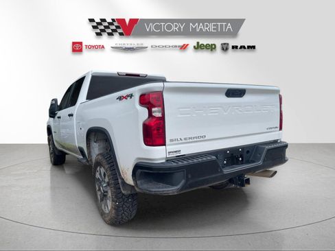 Used 2024 Chevrolet Silverado 2500 Custom w/ Custom Value Package AWD/4WD image 2