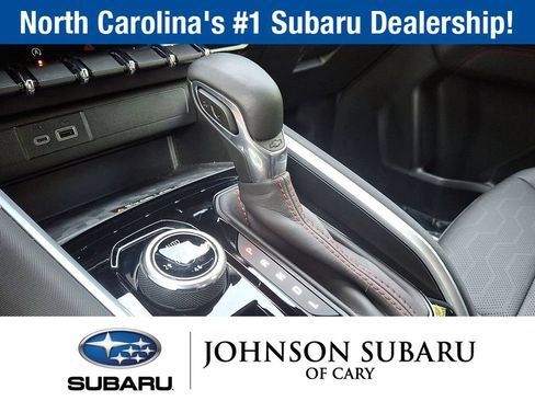 Used 2024 Chevrolet Colorado Z71 w/ Z71 Convenience Package 2 AWD/4WD image 14