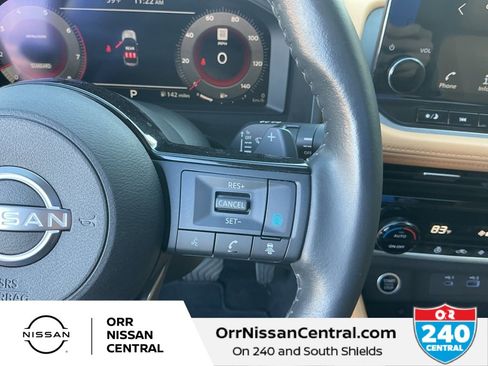 Used 2023 Nissan Rogue Platinum image 21