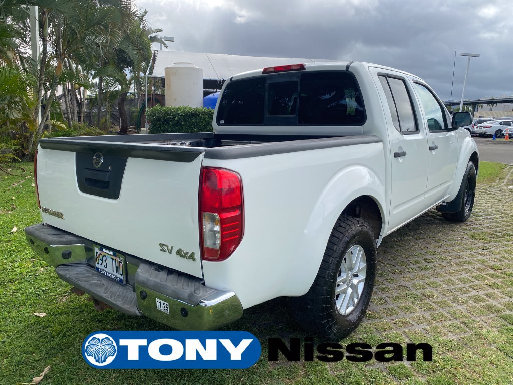 Used 2017 Nissan Frontier SV w/ SV Value Truck Package AWD/4WD image 7