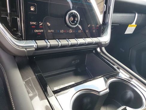 New 2026 GMC Yukon XL Elevation RWD image 23