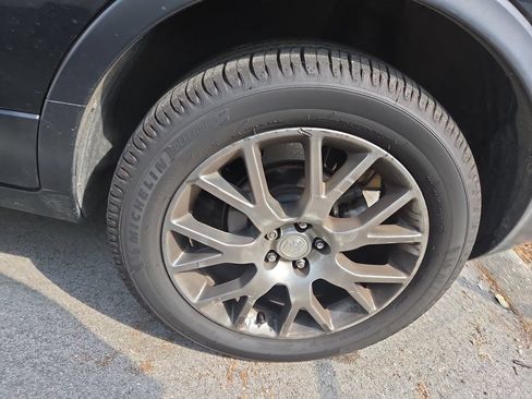 Used 2018 Buick Encore Sport Touring w/ Safety Package FWD image 7