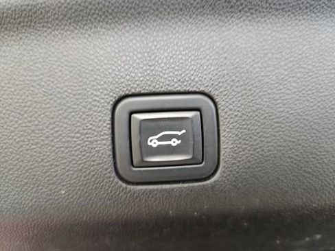 Certified 2023 GMC Yukon XL AT4 w/ LPO, Floor Liner Package image 19