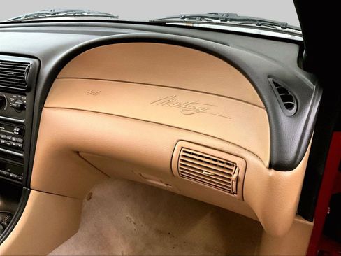 Used 1998 Ford Mustang GT RWD image 15
