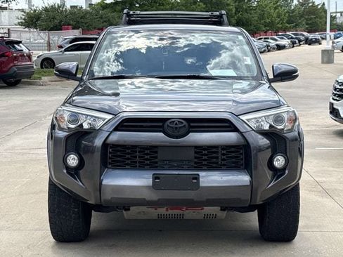 Used 2020 Toyota 4Runner SR5 Premium w/ Moonroof Package AWD/4WD image 6