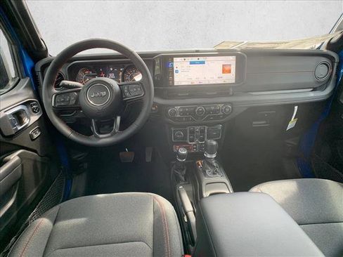 New 2024 Jeep Wrangler Unlimited Rubicon w/ Capability Package image 21