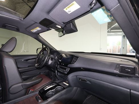 Used 2023 Honda Ridgeline Black Edition image 26