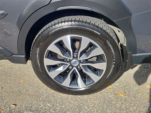 Used 2023 Subaru Outback Limited image 8