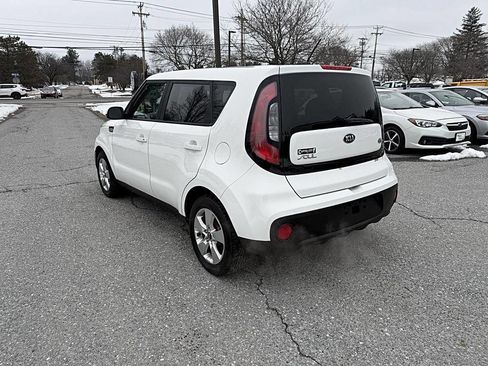 Used 2017 Kia Soul image 3