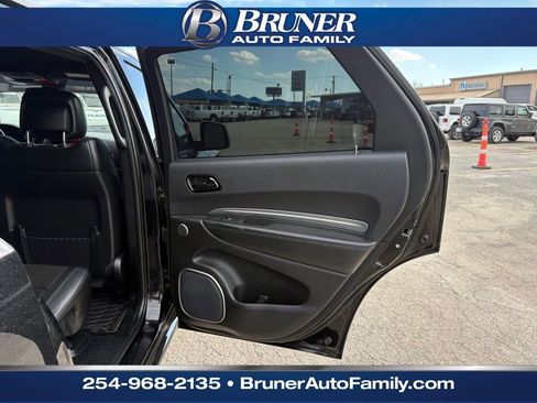 Used 2020 Dodge Durango R/T w/ Blacktop Package image 19