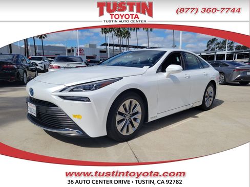 Used 2022 Toyota Mirai XLE w/ Advanced Technology Package image 1