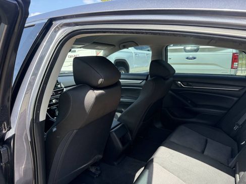 Used 2019 Honda Accord LX image 12