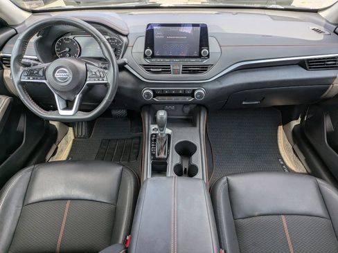 Certified 2022 Nissan Altima 2.5 SR w/ Midnight Edition Package FWD image 15