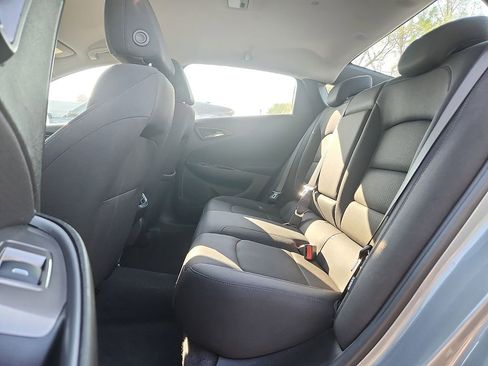 Used 2023 Chevrolet Malibu LT FWD image 10