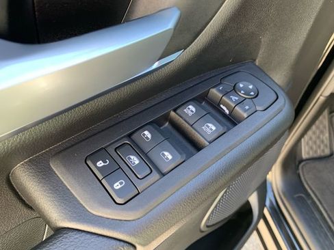 Used 2025 RAM 1500 Big Horn image 18