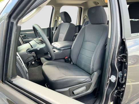 Used 2019 RAM 1500 Classic Warlock w/ Electronics Group image 18