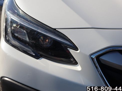 Used 2020 Subaru Outback Premium image 11