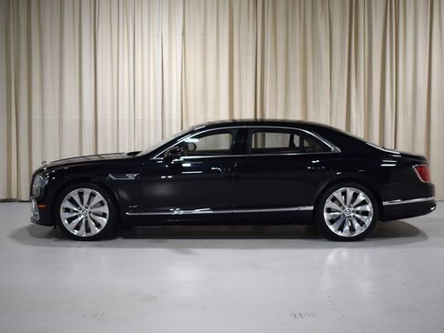 Certified 2020 Bentley Flying Spur W12 image 15