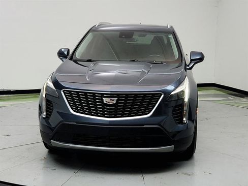 Used 2019 Cadillac XT4 Premium Luxury w/ Cold Weather Package FWD image 2