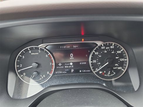 Used 2023 Nissan Rogue SV image 16