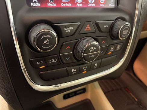 Used 2014 Dodge Durango Limited w/ Premium Group image 34