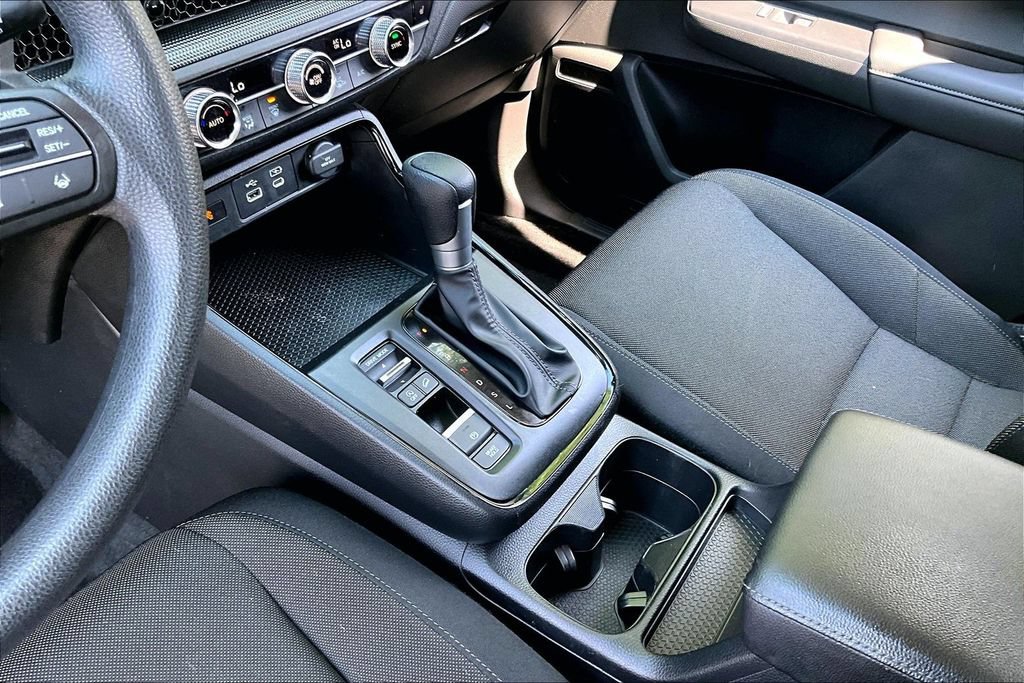 Used 2024 Honda CR-V EX image 15